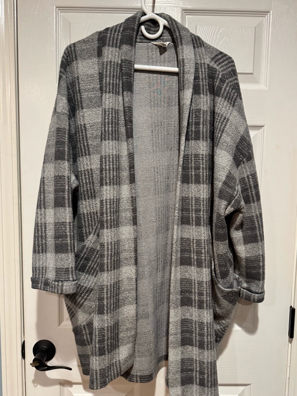 Gray Plaid Crewneck Knit Sweater Cardigan